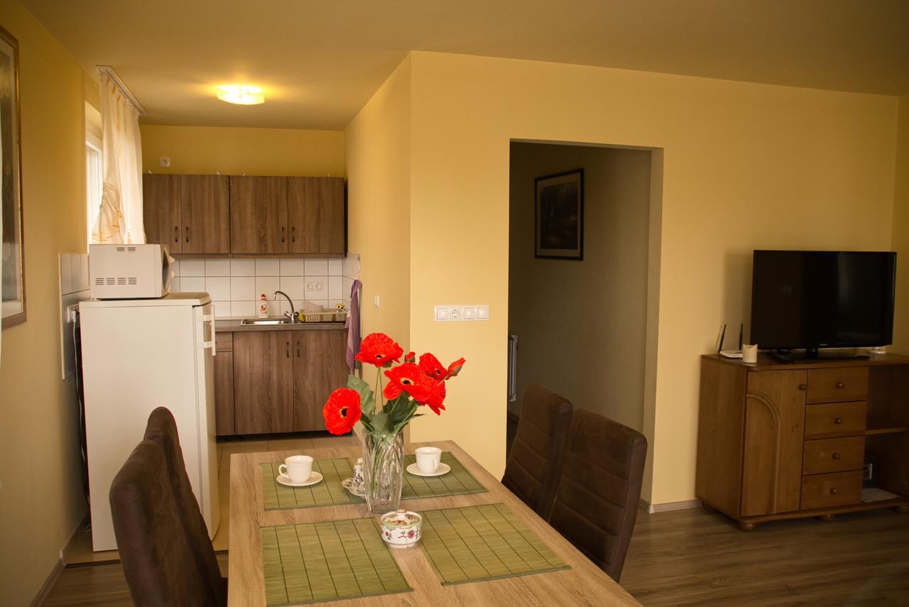 Hévíz Bodo Park Apartment מראה חיצוני תמונה